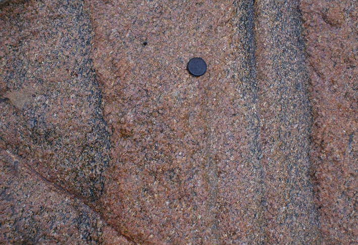 granite disaggregation